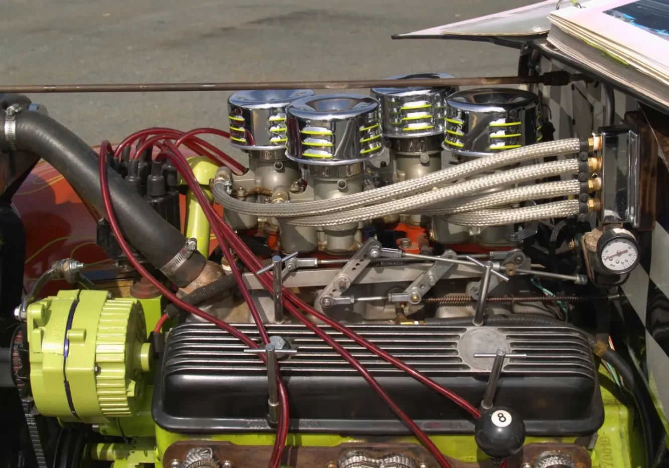 A close up of the engine and other parts.